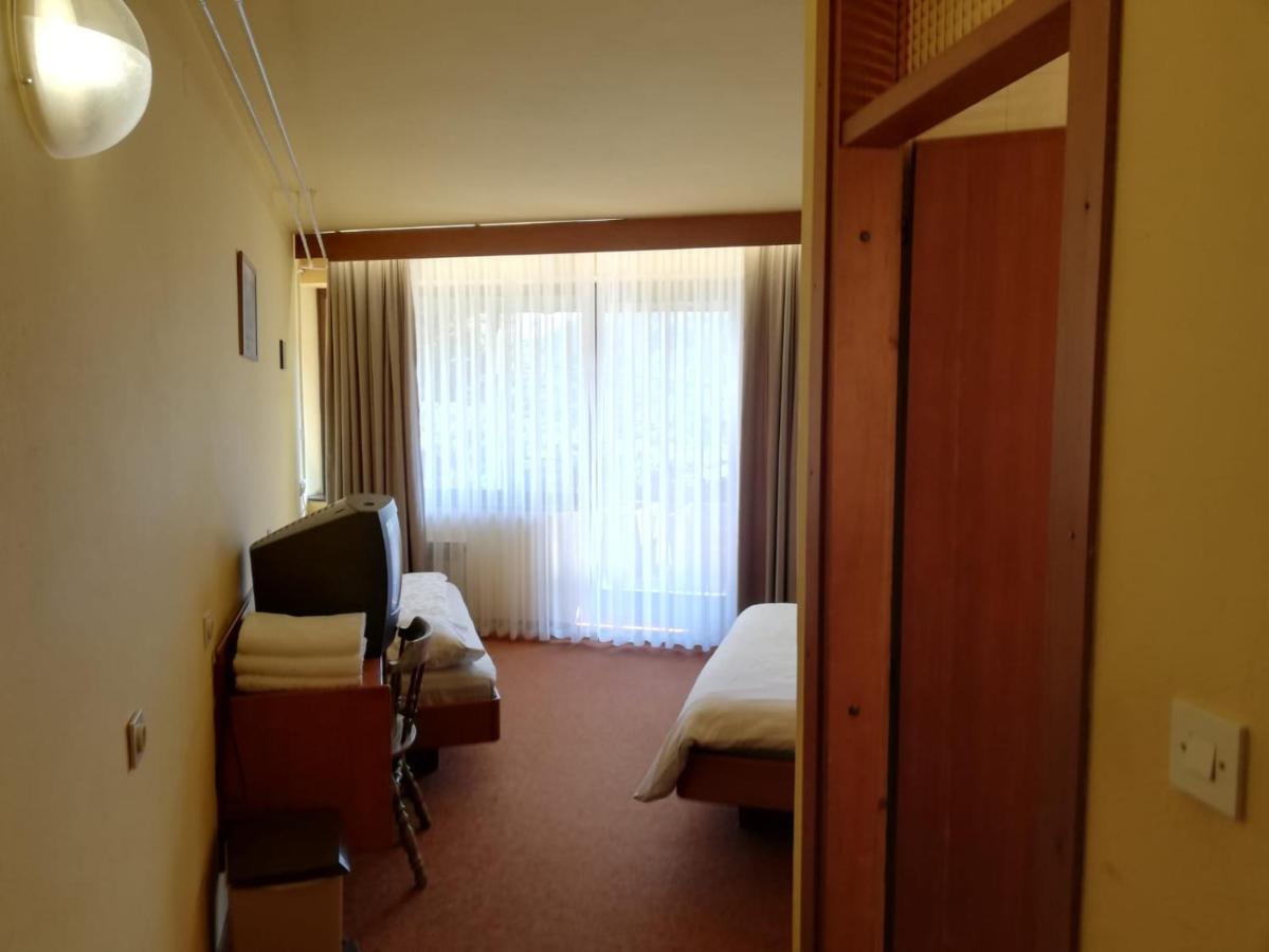 Hotel Trojane, Inspiration Of The Green Retreat Exterior photo